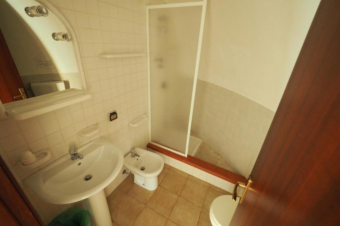 Camping & Village Rais Gerbi Pollina Dış mekan fotoğraf